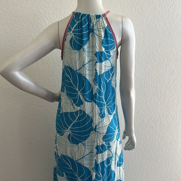 America & Beyond Women Side Slit V Neck Tropical Maxi Dress - Picture 6 of 10